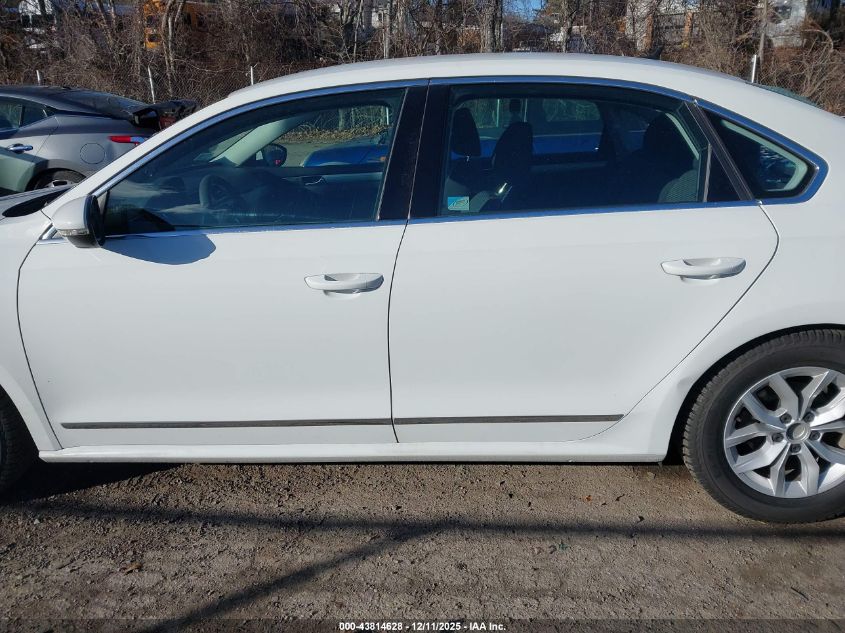 2016 Volkswagen Passat 1.8T S VIN: 1VWAT7A33GC033741 Lot: 43814628