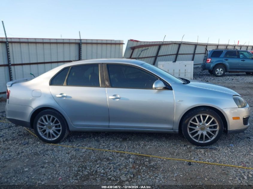 2008 Volkswagen Jetta Wolfsburg Edition VIN: 3VWRJ71K58M189537 Lot: 43814672