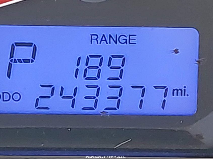 2012 Hyundai Santa Fe Limited V6 VIN: 5XYZK4AG8CG131292 Lot: 43814686