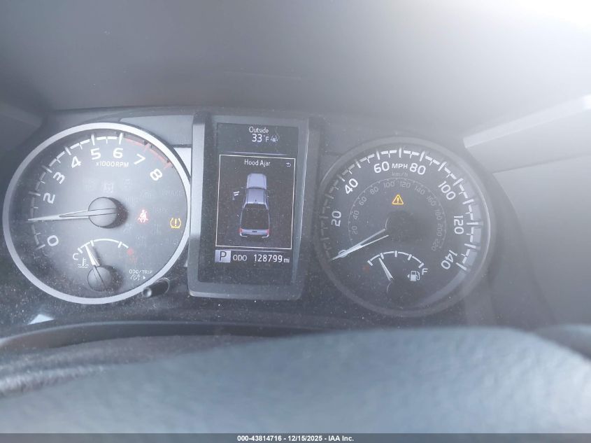 2017 Toyota Tacoma Trd Sport VIN: 5TFAZ5CN6HX037975 Lot: 43814716