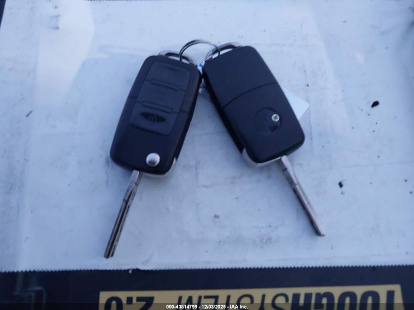 2007 Volkswagen Rabbit 4-Door VIN: WVWDR71K47W238313 Lot: 43814799