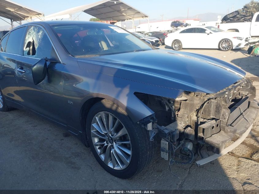 2019 Infiniti Q50 3.0T Luxe VIN: JN1EV7AR2KM555303 Lot: 43814810