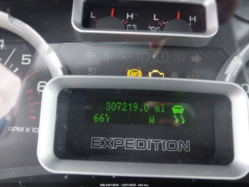 2007 Ford Expedition Xlt VIN: 1FMFU15587LA94724 Lot: 43814835