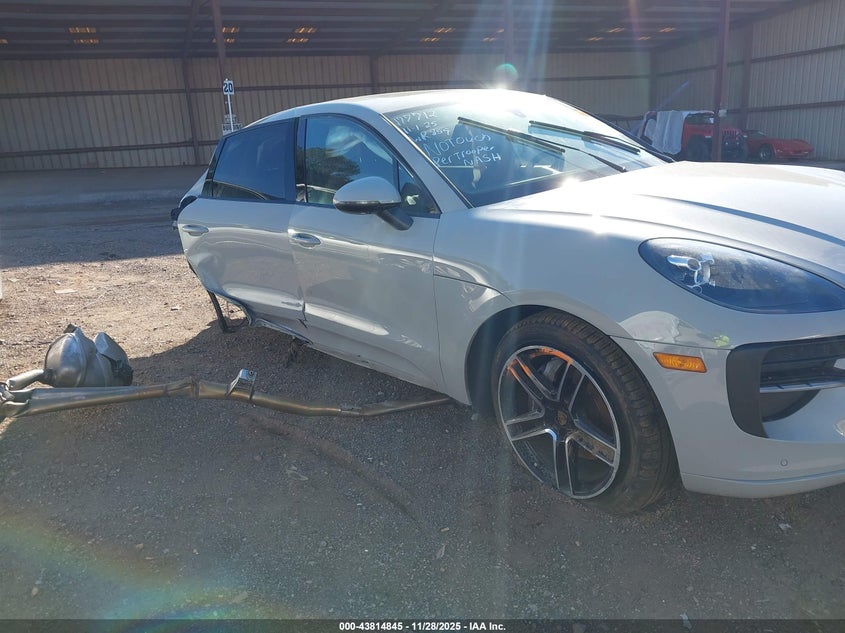 2021 Porsche Macan VIN: WP1AA2A56MLB11565 Lot: 43814845