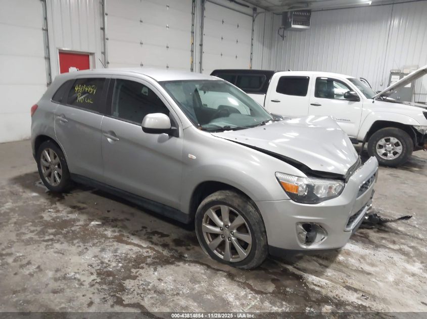 MITSUBISHI OUTLANDER SPORT ES