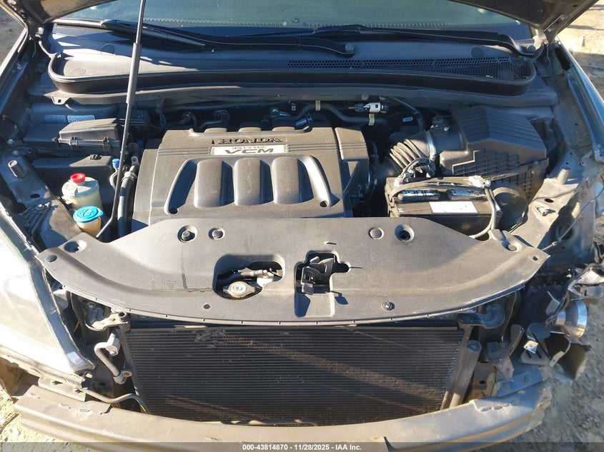 2008 Honda Odyssey Touring VIN: 5FNRL38938B110704 Lot: 43814870