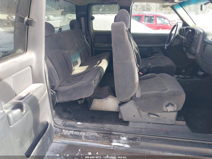 2GCEK19V021349946 2002 CHEVROLET SILVERADO photo no. 8