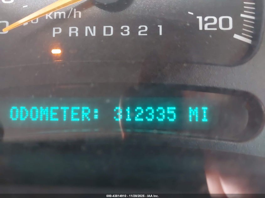 2003 Chevrolet Tahoe Lt VIN: 1GNEC13ZX3R264069 Lot: 43814910