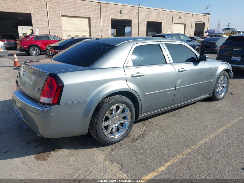 2C3LA63H56H282742 2006 CHRYSLER 300C photo no. 4