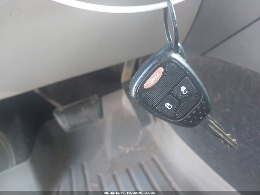 2007 Dodge Magnum VIN: 2D4FV47V17H733882 Lot: 43814991