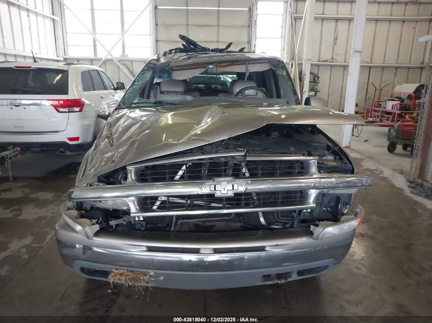 2001 Chevrolet Suburban 1500 Lt VIN: 3GNFK16T61G175692 Lot: 43815040