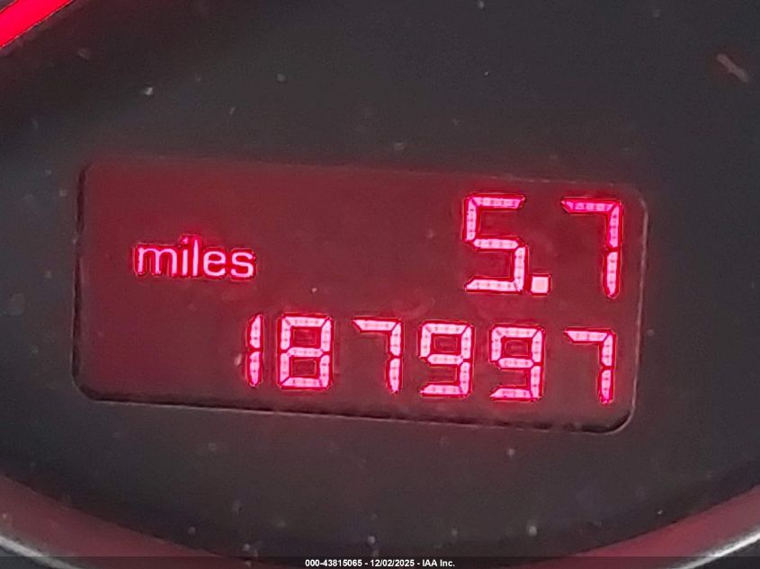 2002 Audi A4 1.8T Avant VIN: WAUVC68E22A265626 Lot: 43815065