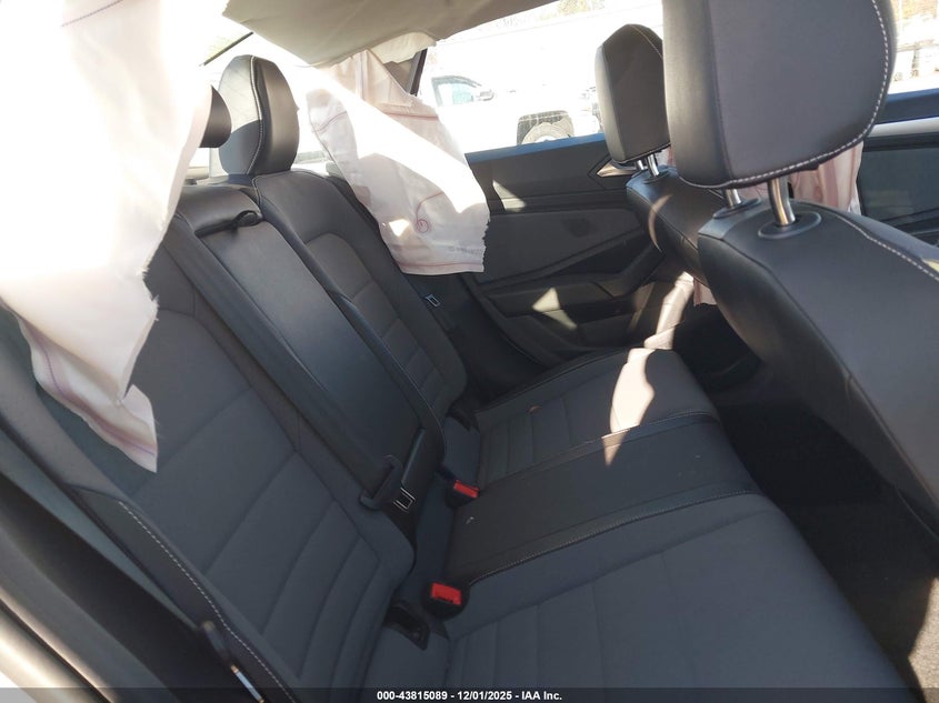 3VW7X7BU5SM061411 2025 VOLKSWAGEN JETTA photo no. 8