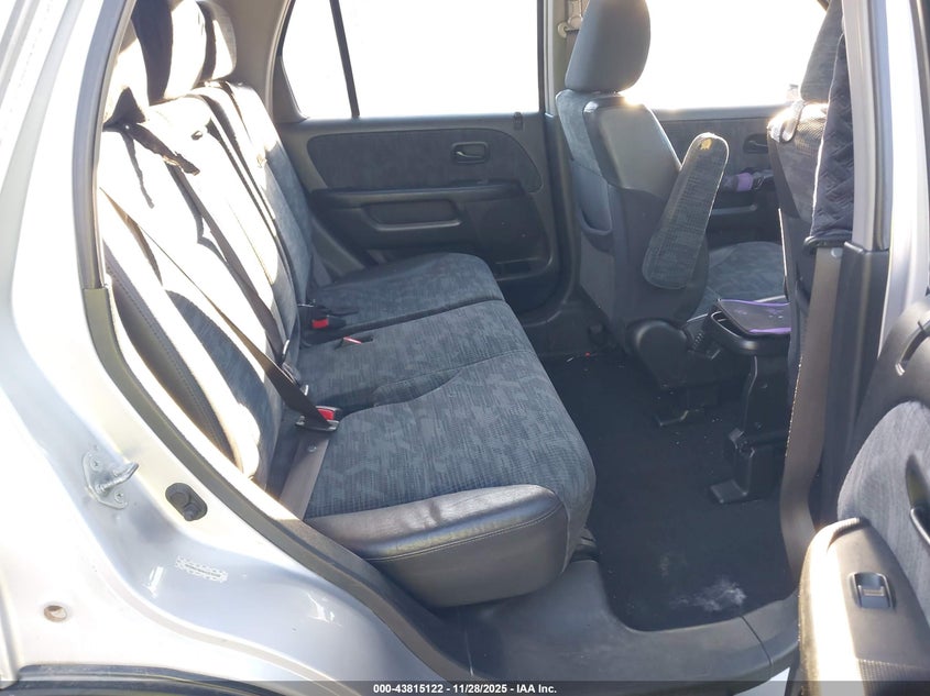 2004 Honda Cr-V Lx VIN: SHSRD78494U242250 Lot: 43815122