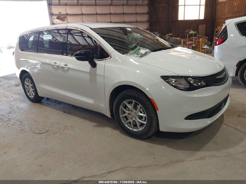 2C4RC1CGXTR189649 2026 Chrysler Voyager Lx auction photo 1