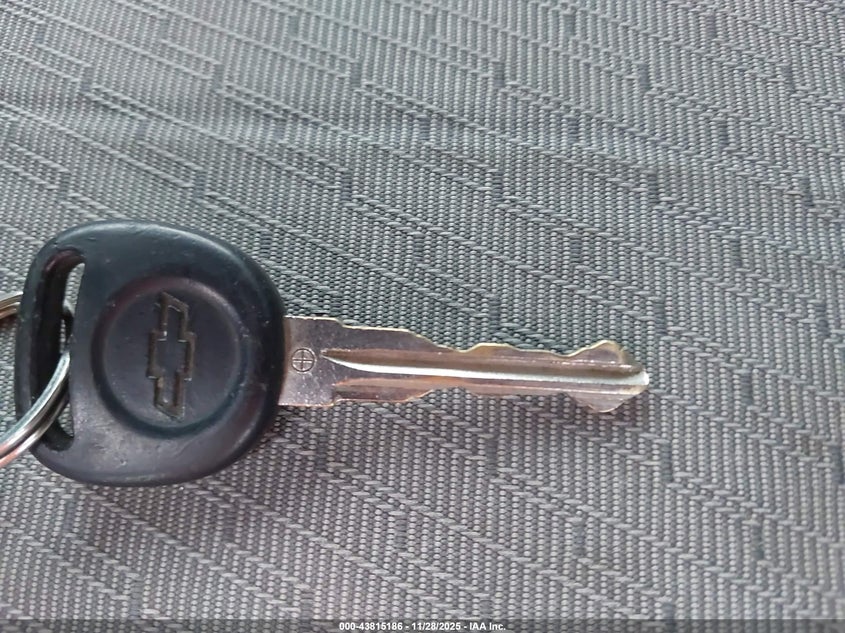 2008 Chevrolet Silverado 2500Hd Work Truck VIN: 1GBHC24698E121231 Lot: 43815186