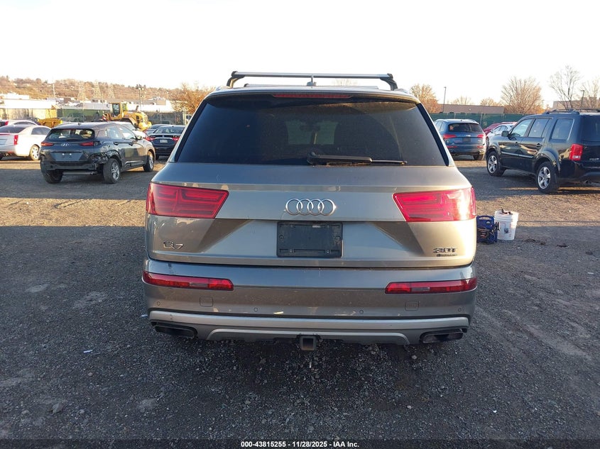 2018 Audi Q7 3.0T Premium VIN: WA1VAAF70JD025398 Lot: 43815255