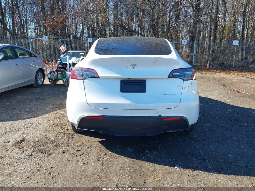 2023 Tesla Model Y Awd/Long Range Dual Motor All-Wheel Drive VIN: 7SAYGDEE5PA030956 Lot: 43815275
