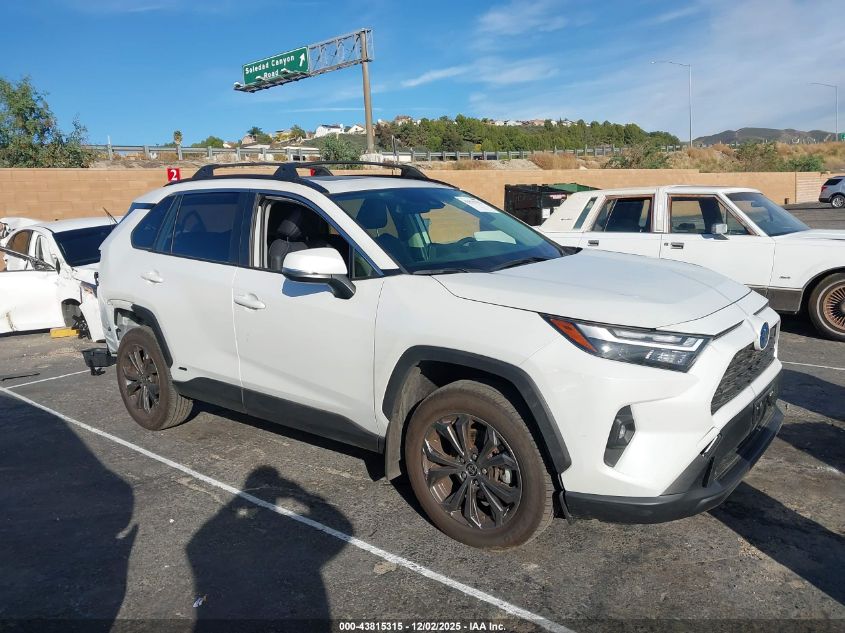 TOYOTA RAV4 HYBRID XLE PREMIUM