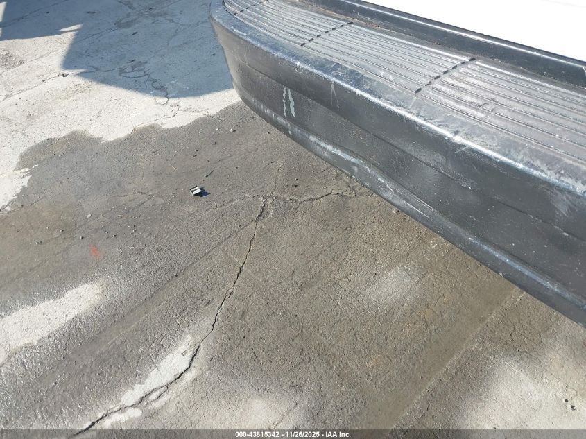 2005 Chevrolet Astro VIN: 1GCDM19X05B134207 Lot: 43815342