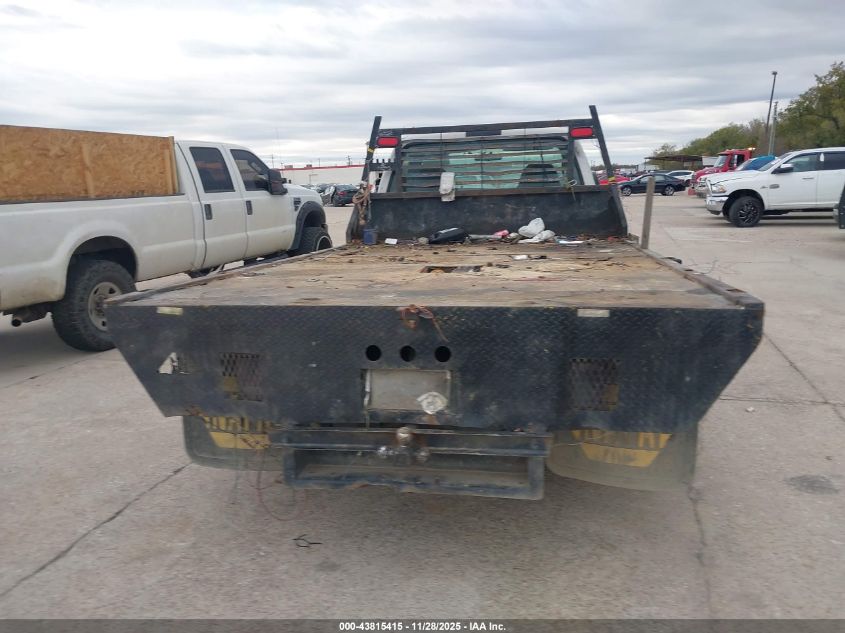 2000 Ford F-350 Lariat/Xl/Xlt VIN: 1FDWF36F2YEE26949 Lot: 43815415