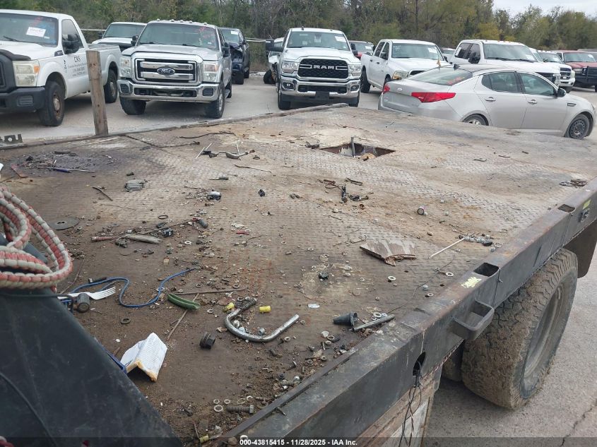 2000 Ford F-350 Lariat/Xl/Xlt VIN: 1FDWF36F2YEE26949 Lot: 43815415