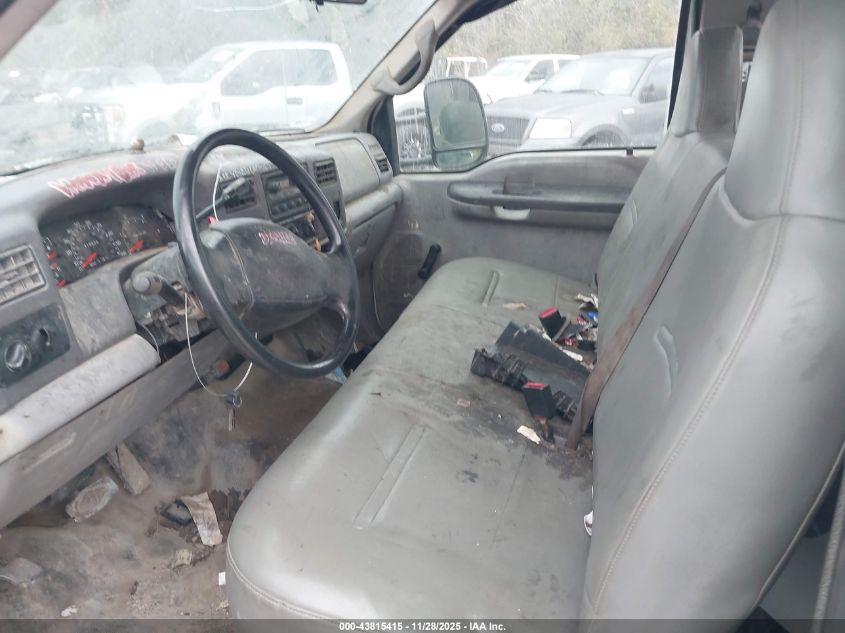 2000 Ford F-350 Lariat/Xl/Xlt VIN: 1FDWF36F2YEE26949 Lot: 43815415