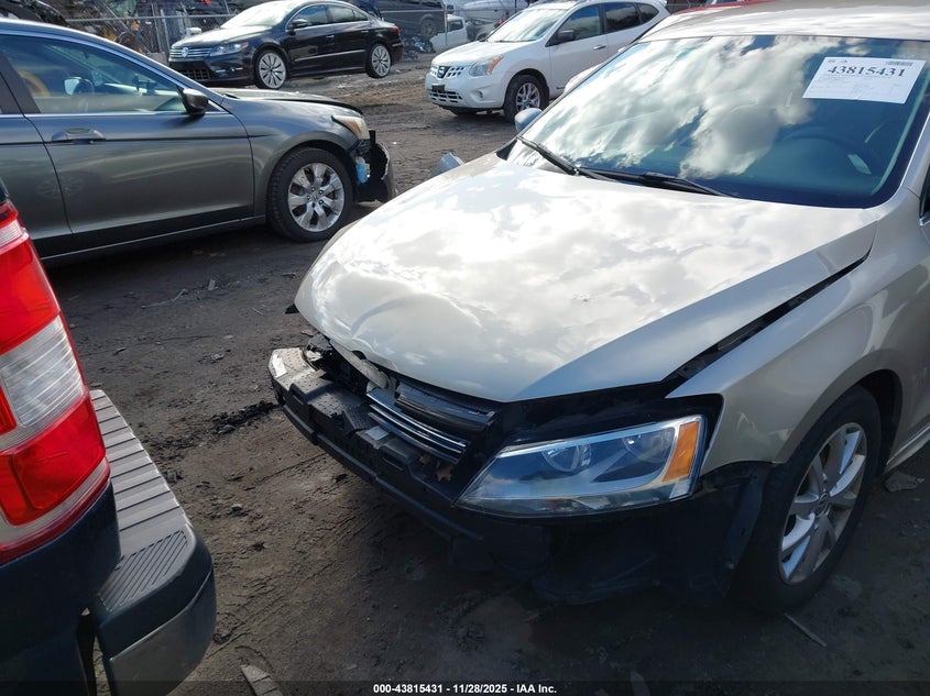 2013 Volkswagen Jetta Se VIN: 3VWBP7AJ4DM227261 Lot: 43815431