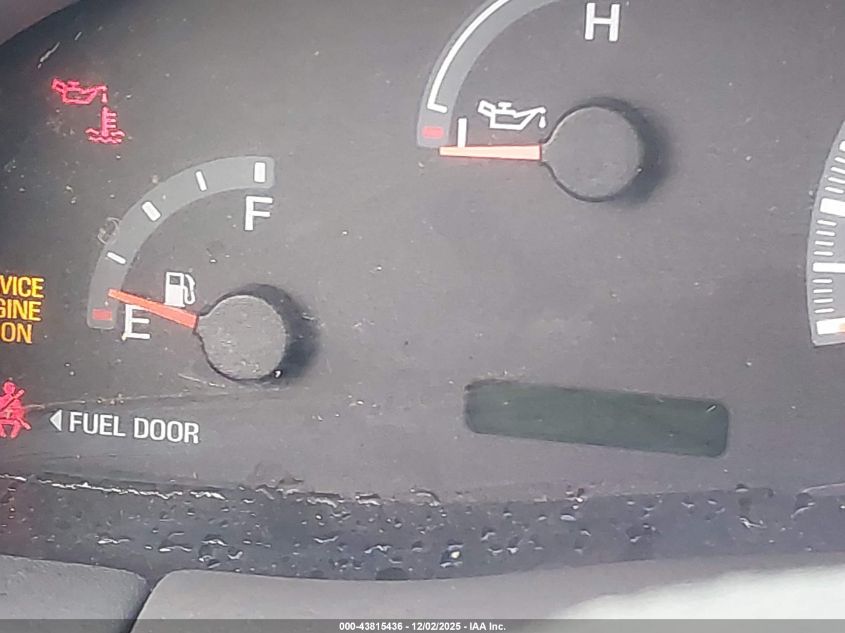 2004 Ford F-150 Heritage Xl/Xlt VIN: 2FTRF17254CA82745 Lot: 43815436