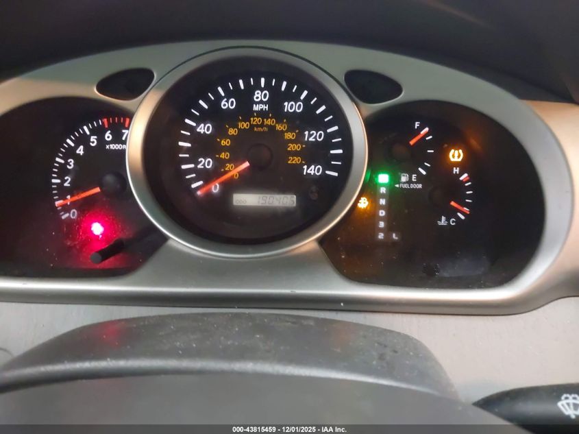 2005 Toyota Highlander Limited V6 VIN: JTEEP21A250083891 Lot: 43815459