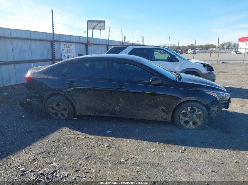 2019 Kia Forte Lxs VIN: 3KPF24AD1KE055872 Lot: 43815465