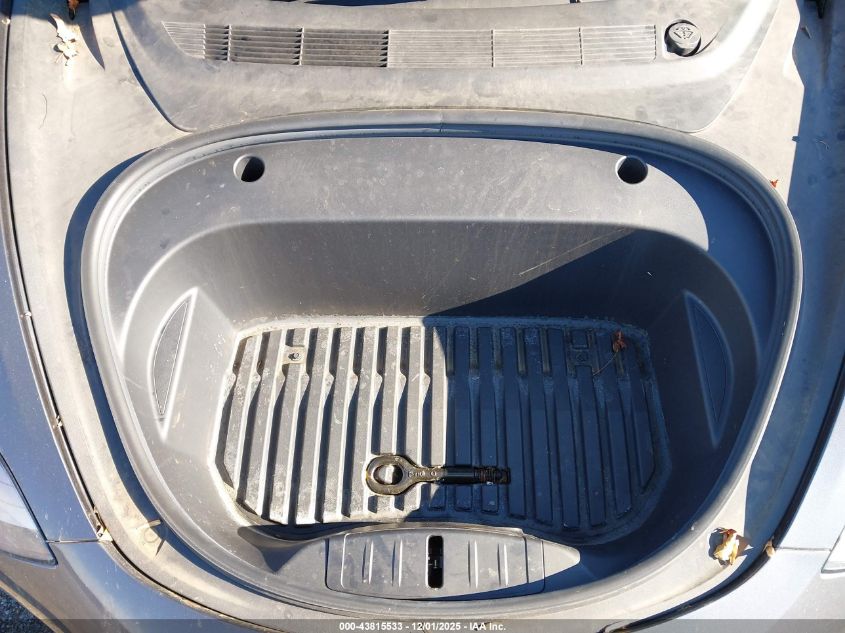 2022 Tesla Model 3 Performance Dual Motor All-Wheel Drive VIN: 5YJ3E1EC4NF261521 Lot: 43815533