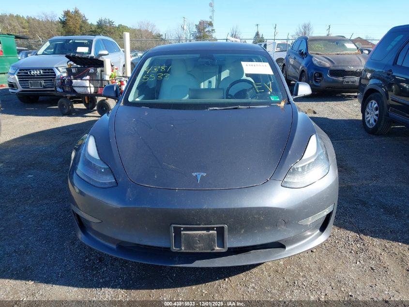 2022 Tesla Model 3 Performance Dual Motor All-Wheel Drive VIN: 5YJ3E1EC4NF261521 Lot: 43815533