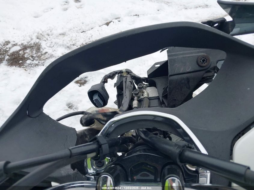 2022 Honda Ww150 A VIN: RLHKF4714NY100611 Lot: 43815534