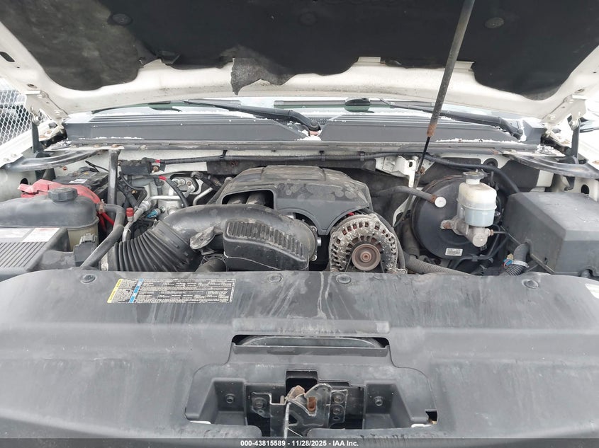 2009 Cadillac Escalade Standard VIN: 1GYFK23229R285879 Lot: 43815589