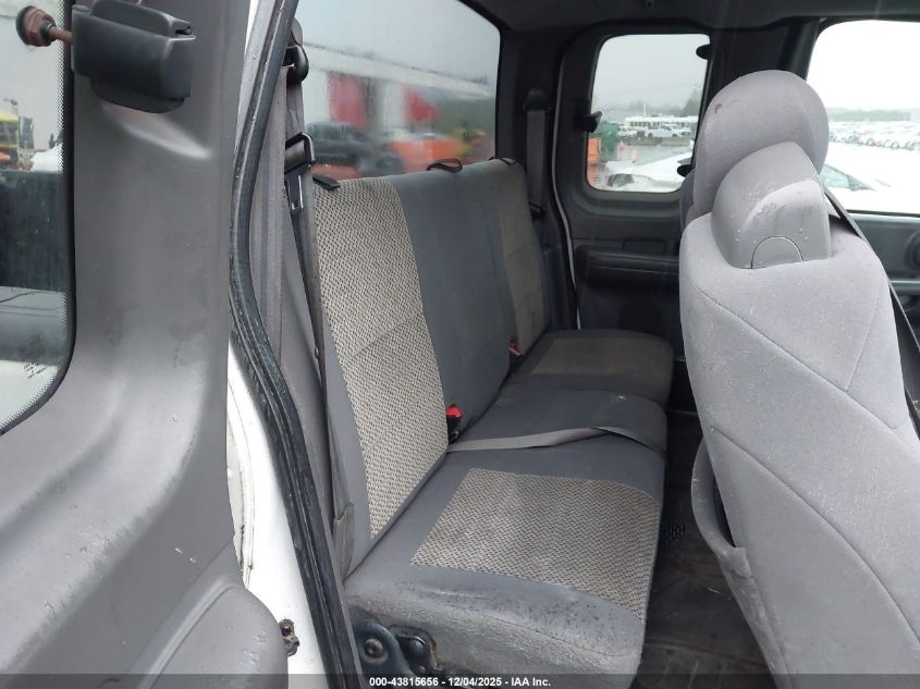 2003 Ford F-150 Lariat/Xl/Xlt VIN: 2FTRX18W93CB12942 Lot: 43815656