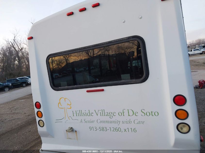 2005 Ford E-450 Cutaway Standard VIN: 1FDXE45PX5HA60109 Lot: 43815693