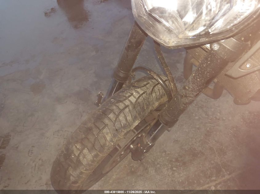 2016 Yamaha Fz09 VIN: JYARN33E1GA010196 Lot: 43815800