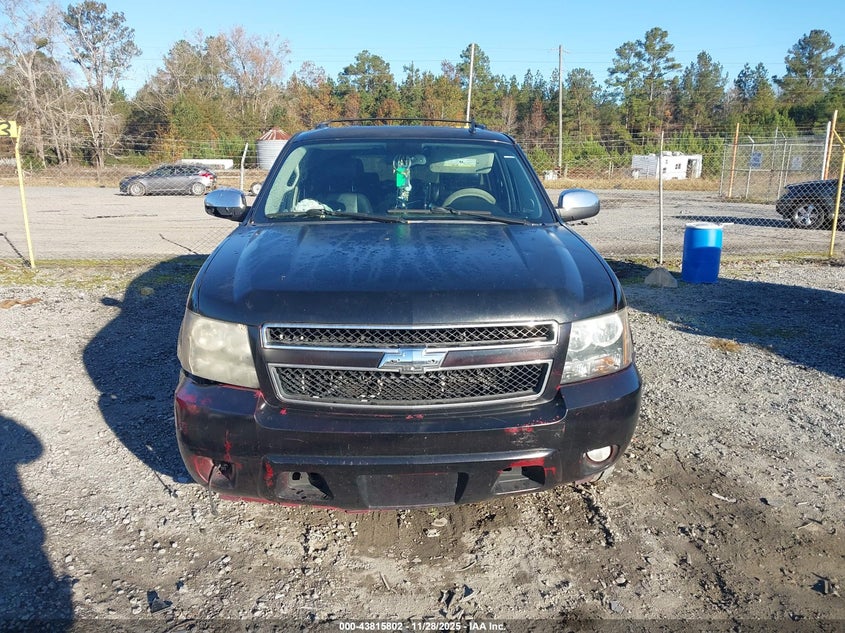 2013 Chevrolet Tahoe Ltz VIN: 1GNSCCE05DR372405 Lot: 43815802