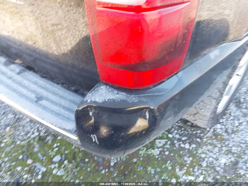 2013 Chevrolet Tahoe Ltz VIN: 1GNSCCE05DR372405 Lot: 43815802