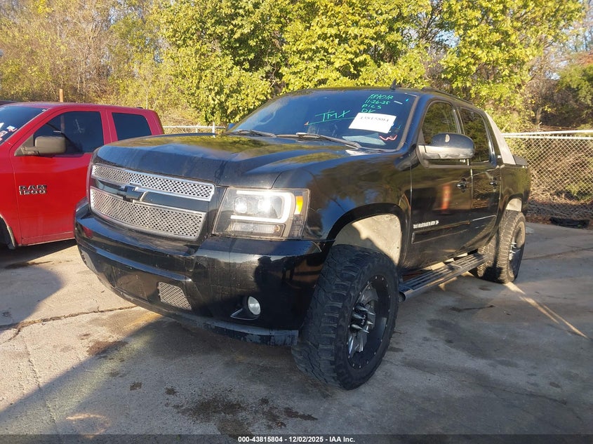3GNEC12J97G187017 2007 CHEVROLET AVALANCHE photo no. 2