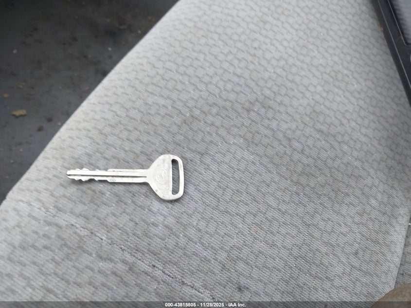 2004 Toyota Corolla Le VIN: 2T1BR32E44C224344 Lot: 43815805