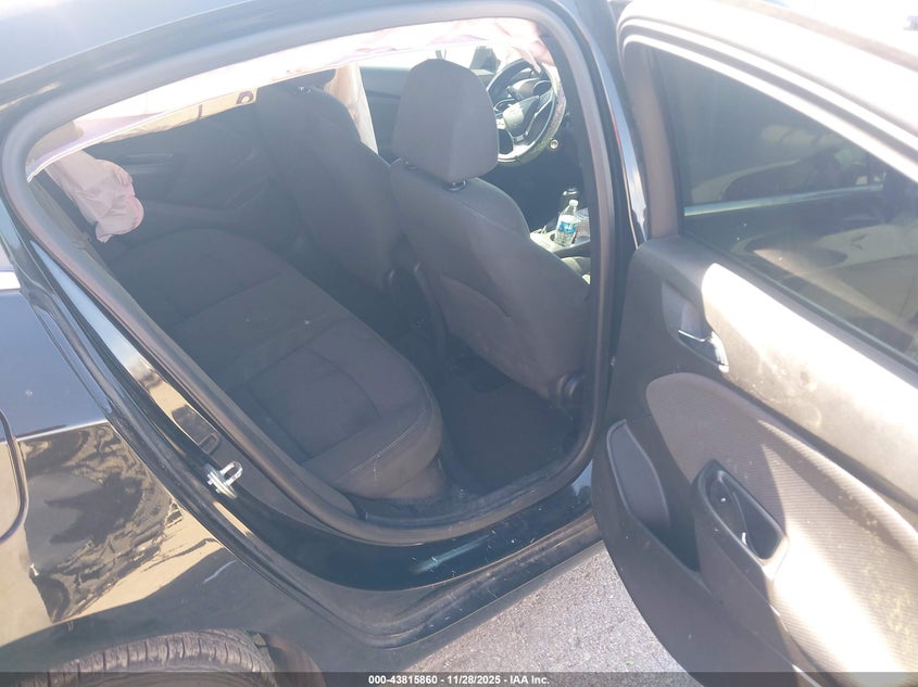 2018 Chevrolet Cruze Lt Auto VIN: 1G1BE5SM8J7171975 Lot: 43815860