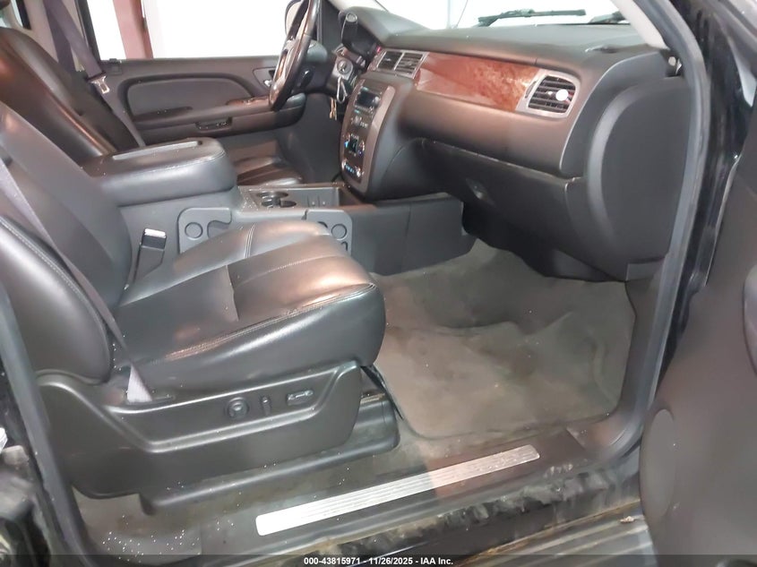 1GKFK13038R120506 2008 GMC YUKON photo no. 5