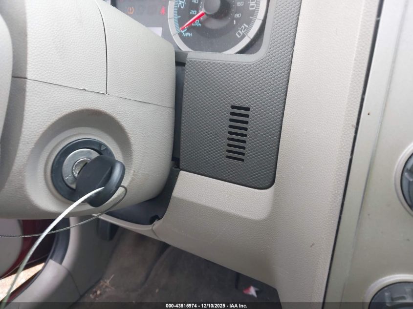 2010 Ford Escape Xlt VIN: 1FMCU0D77AKA33684 Lot: 43815974