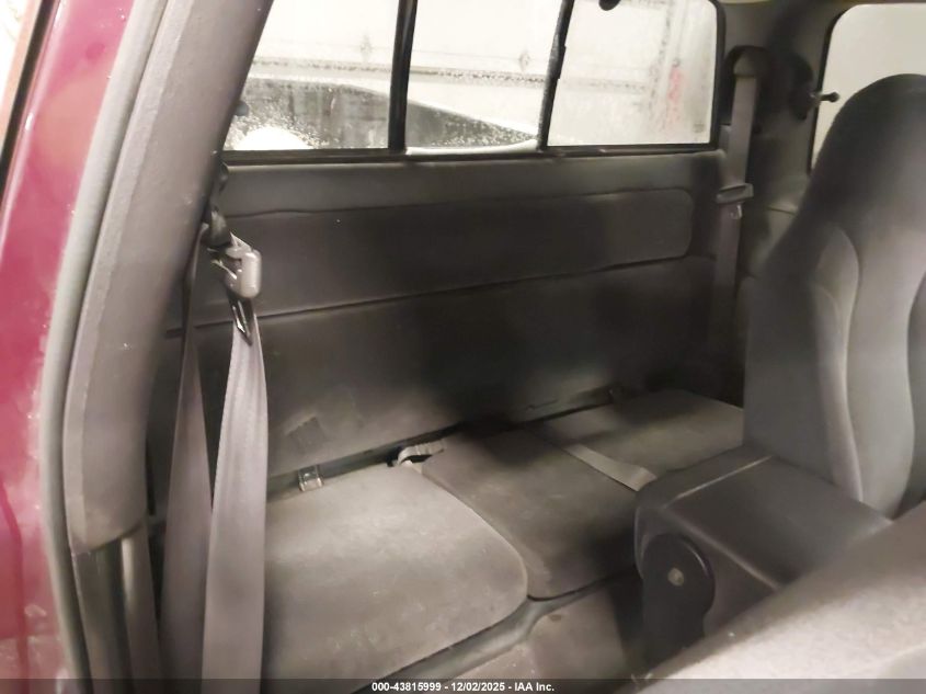 2000 Dodge Dakota Slt/Sport VIN: 1B7GL22X6YS575327 Lot: 43815999