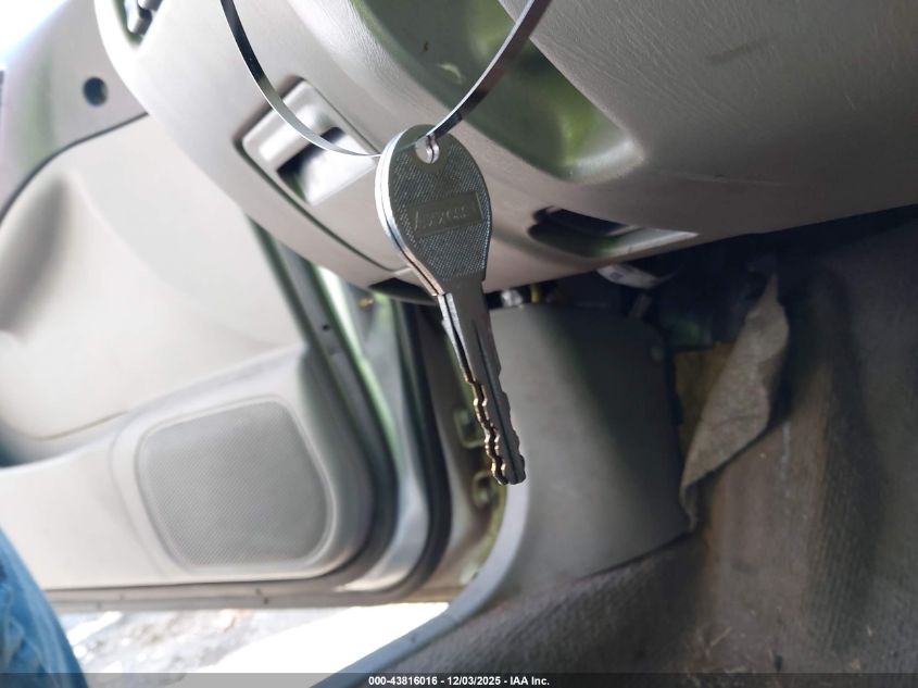 2002 Subaru Forester S VIN: JF1SF65642H715915 Lot: 43816016