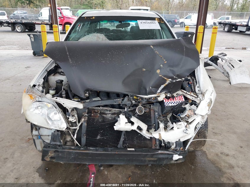 2003 Toyota Matrix Standard VIN: 2T1KR32E03C026956 Lot: 43816081