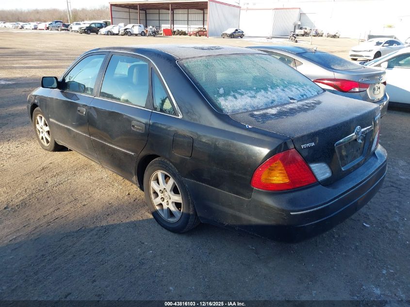 4T1BF28B1YU055436 2000 TOYOTA AVALON photo no. 3