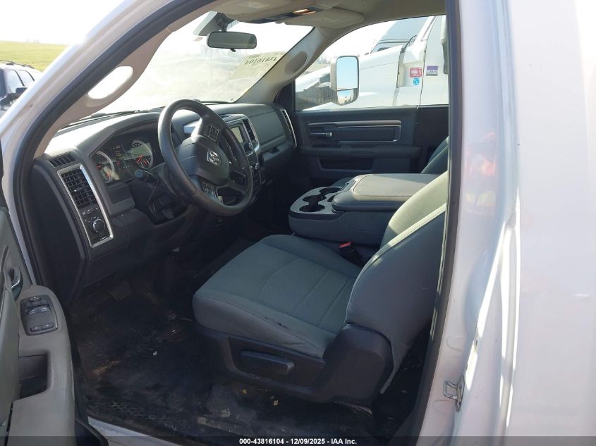 2017 Ram 5500 Chassis St/Slt VIN: 3C7WRMDL0HG768552 Lot: 43816104